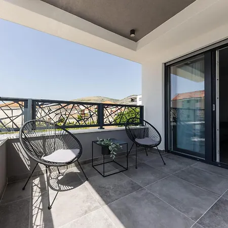 Apartment Antico *