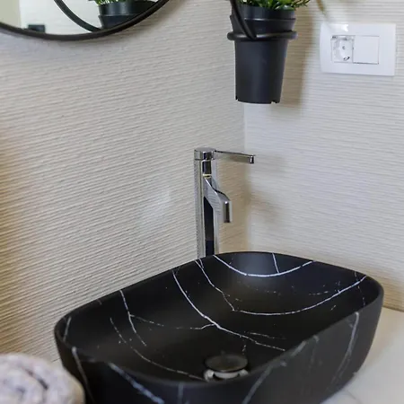 Antico 公寓 特罗吉尔